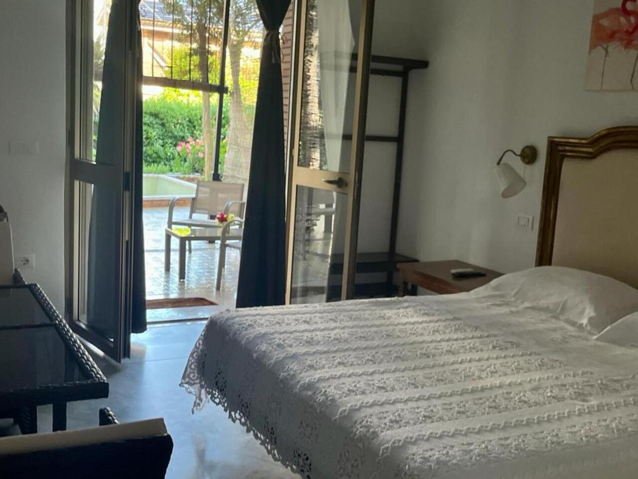 Bed and Breakfast La Gran Dama Розето-дельї-Абруцці Номер фото